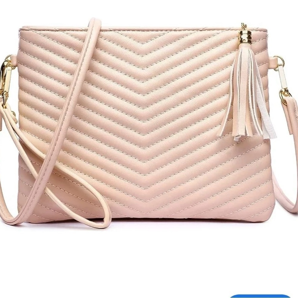 💥 2/$10 
crossbody almond cream color 7”x6”